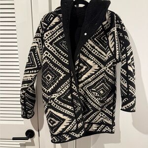 Without Walls reversible shearling hooded jacket fuzzy sherpa Aztec